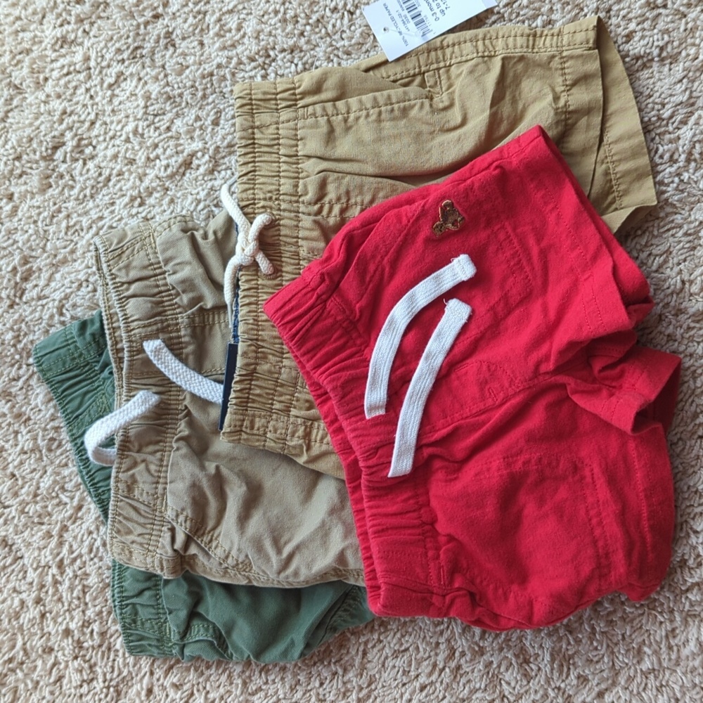 0-3 Shorts bundle